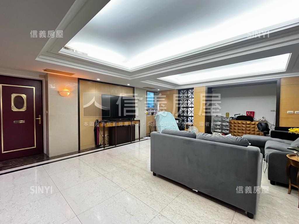 前港公園~全家福坡平車位房屋室內格局與周邊環境