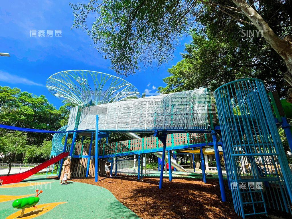 前港公園~全家福坡平車位房屋室內格局與周邊環境