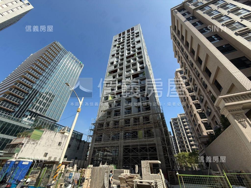 三本四季稀有兩房車位房屋室內格局與周邊環境