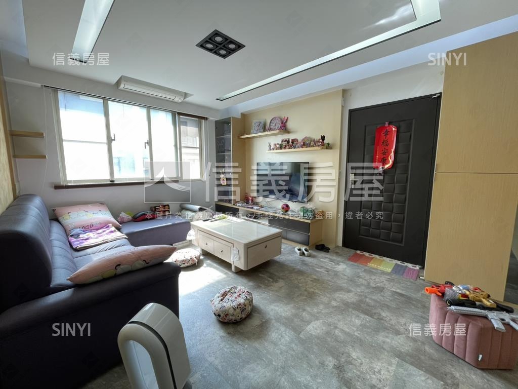 笎坤世璽三房車位房屋室內格局與周邊環境