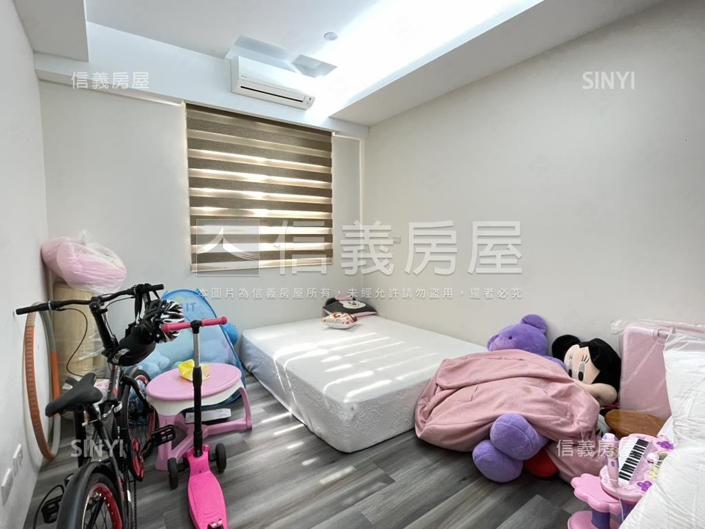 笎坤世璽三房車位房屋室內格局與周邊環境