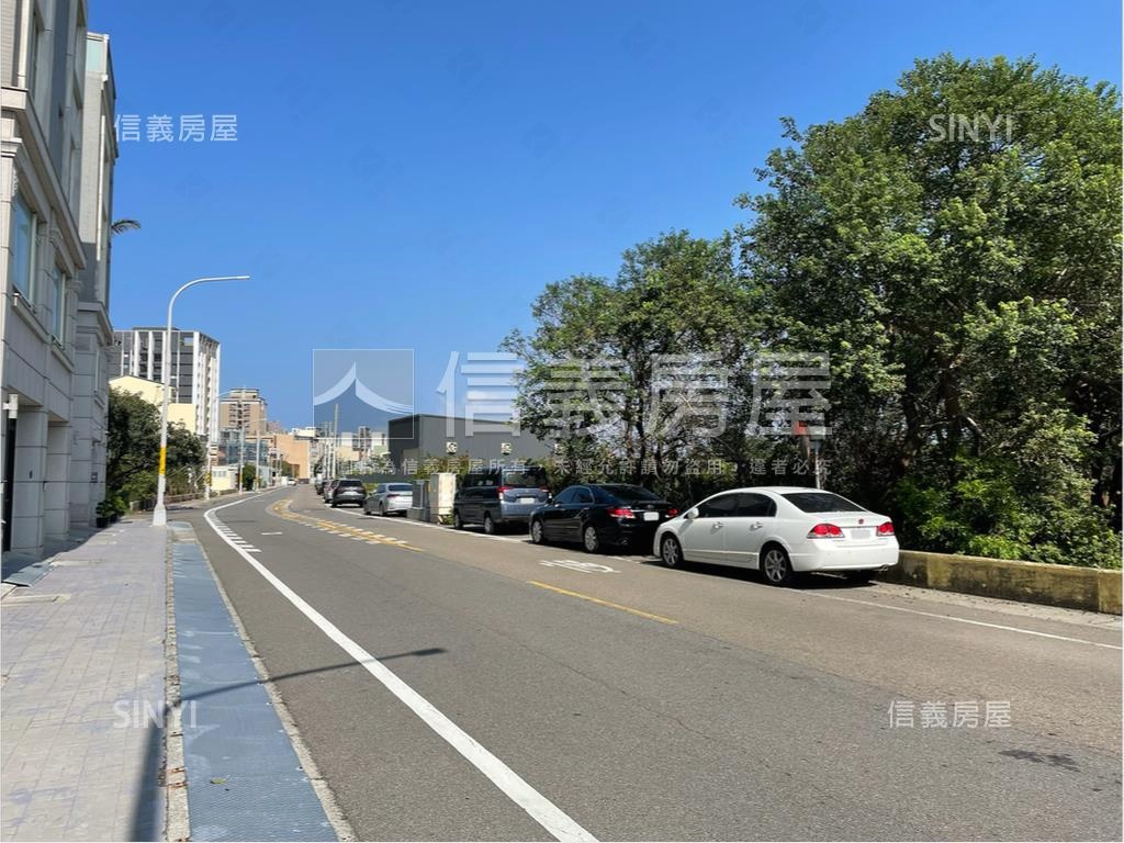 笎坤世璽三房車位房屋室內格局與周邊環境