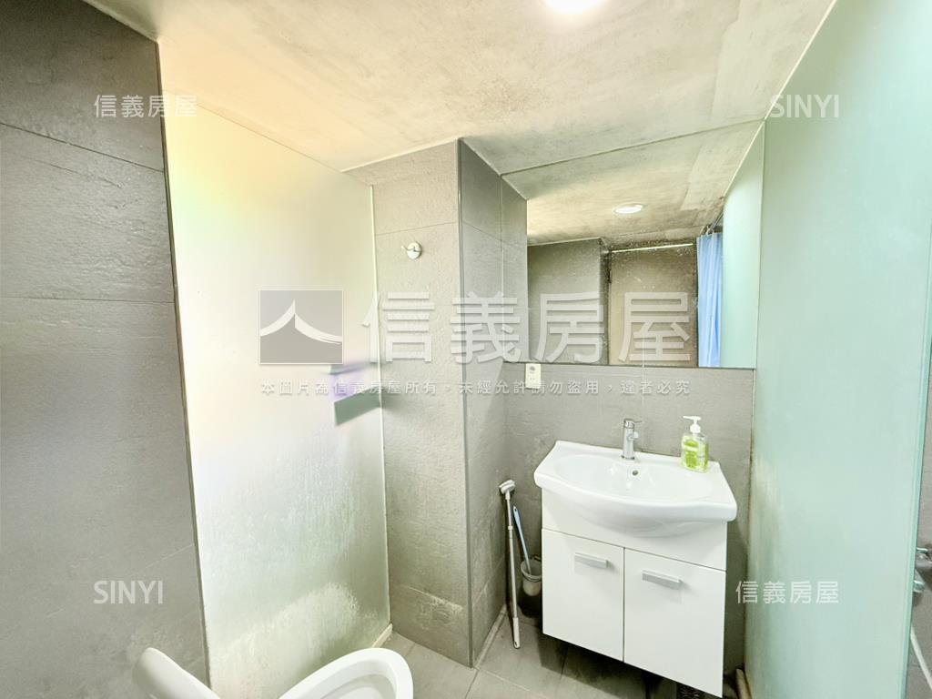 市中心次高樓邊間採光美屋房屋室內格局與周邊環境