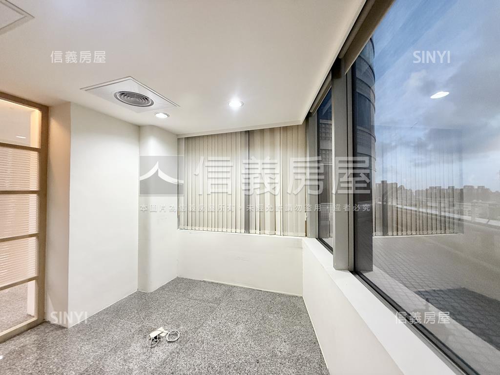 寶成中正精裝商務中心房屋室內格局與周邊環境