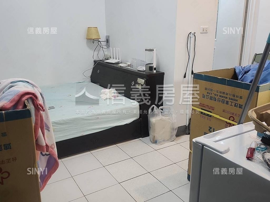 勤益低總價收租美套（Ｂ）房屋室內格局與周邊環境