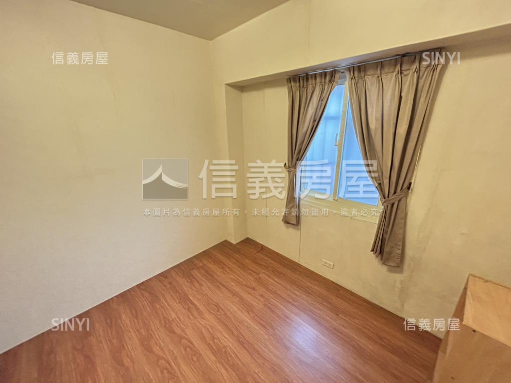 龍濱電梯裝潢正三房機能佳房屋室內格局與周邊環境