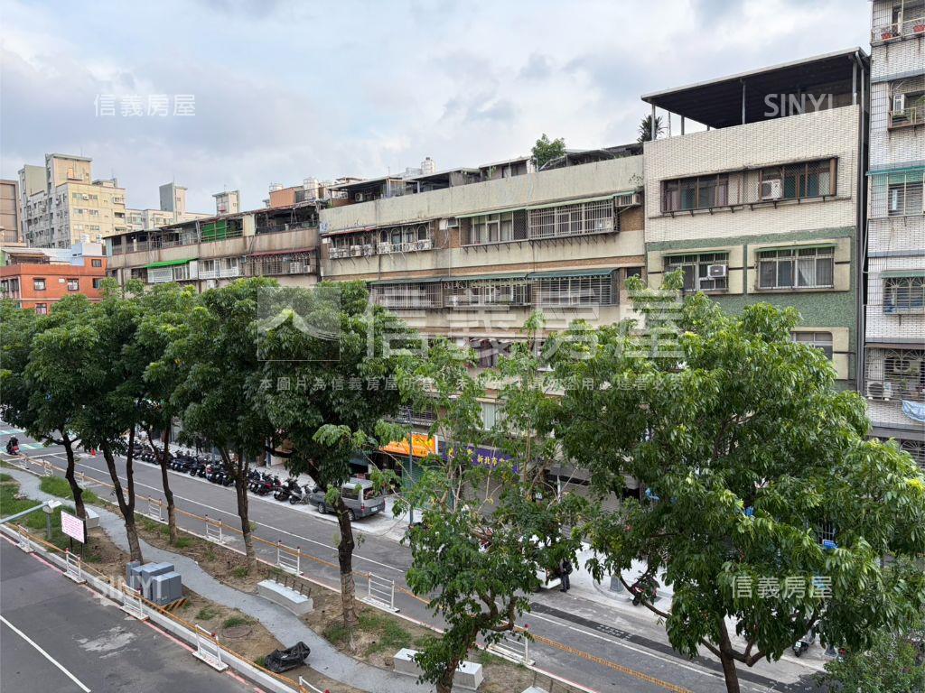 激推樹梢美景電梯三房優房屋室內格局與周邊環境