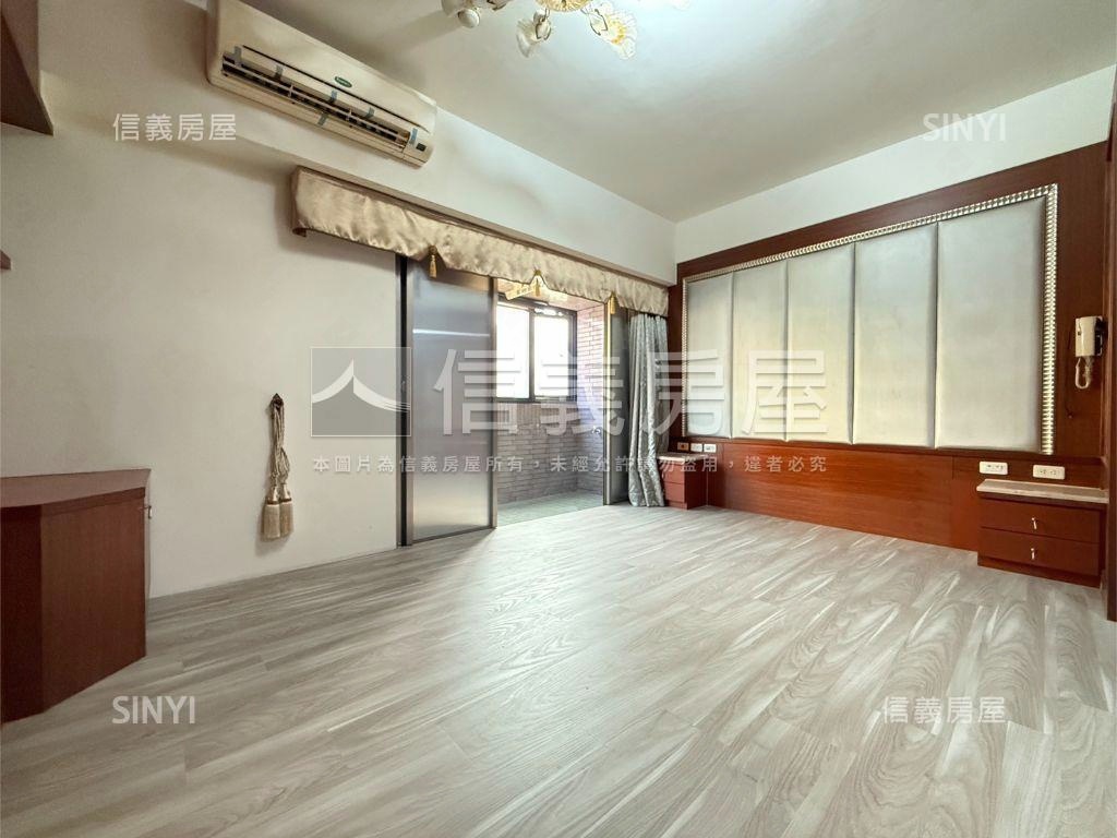 瑞隆商圈正路雙店面房屋室內格局與周邊環境