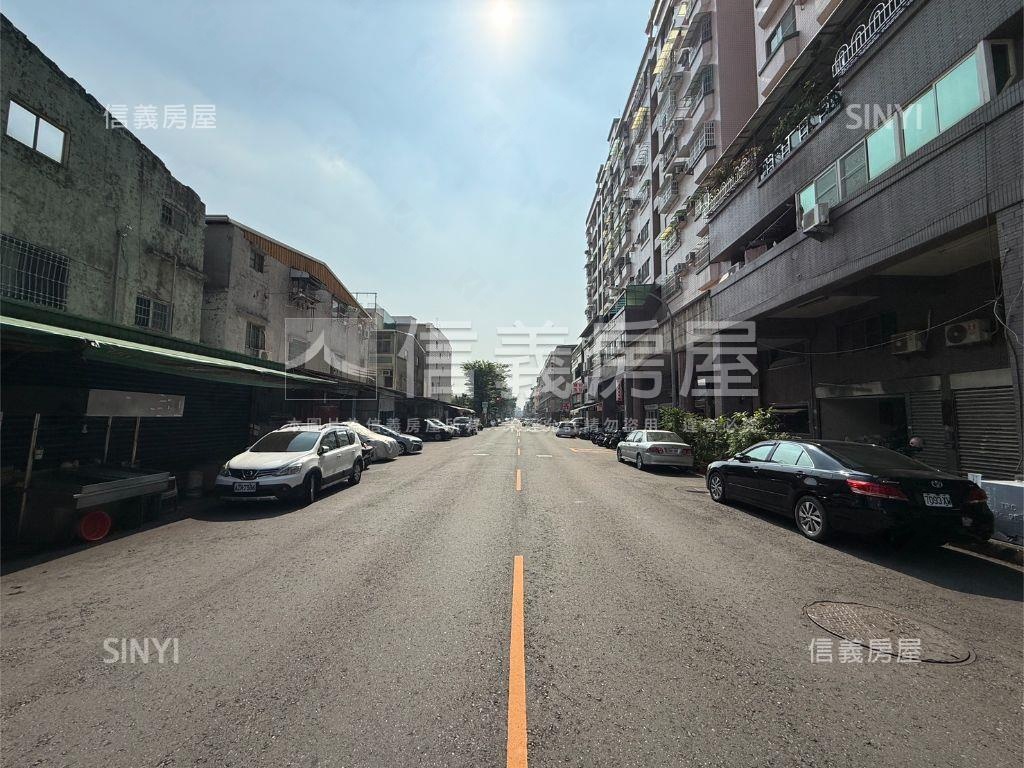 瑞隆商圈正路雙店面房屋室內格局與周邊環境