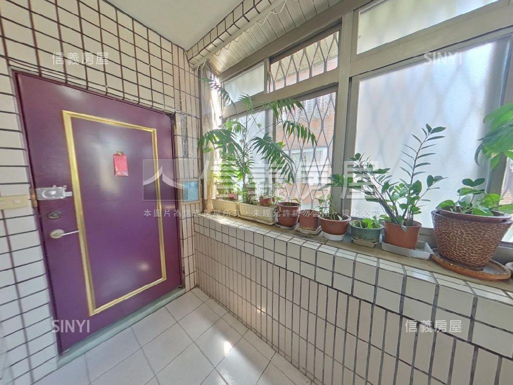 忠孝街３樓公寓房屋室內格局與周邊環境