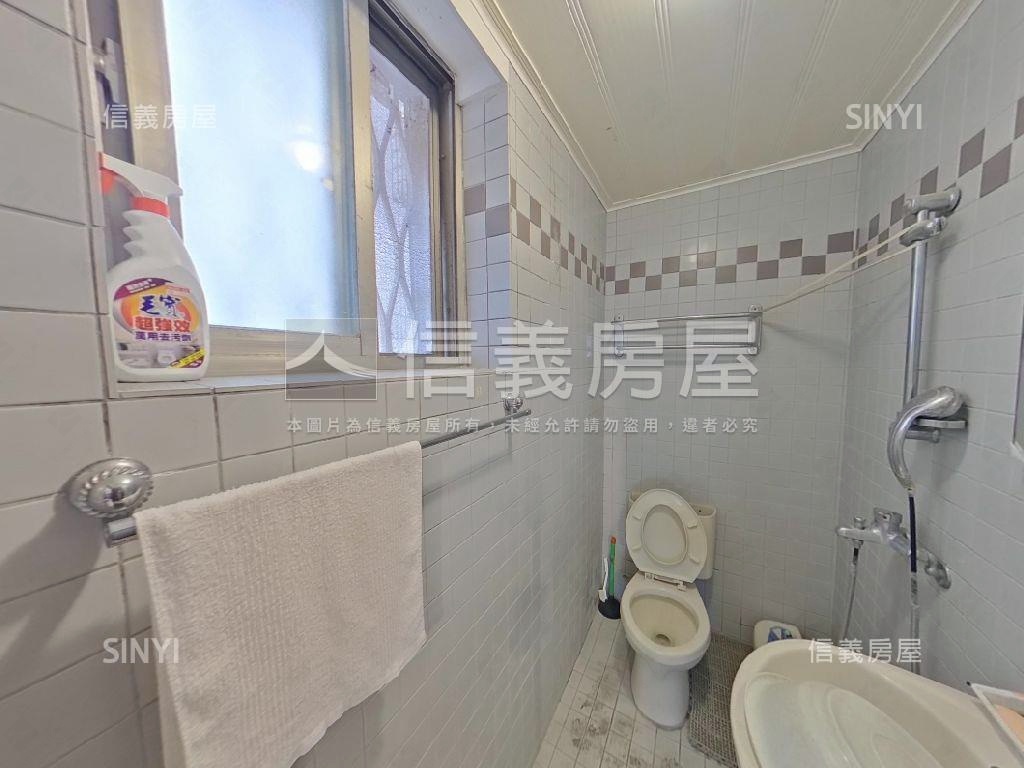 忠孝街３樓公寓房屋室內格局與周邊環境