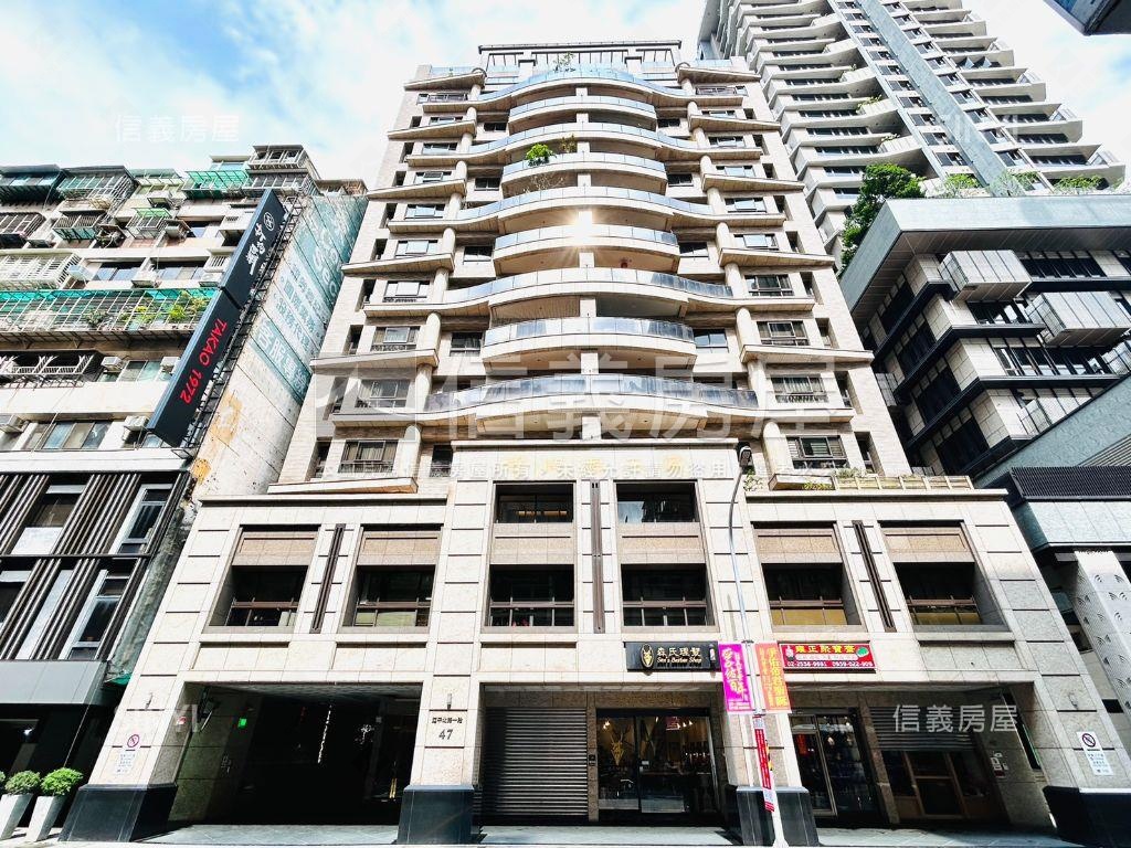 雙子星君天廈高樓美景宅房屋室內格局與周邊環境