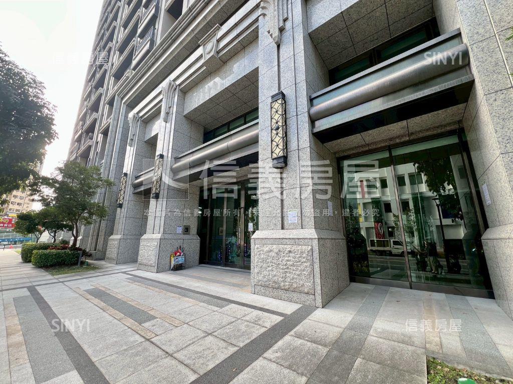 樂洋洋誠意出售車位房屋室內格局與周邊環境