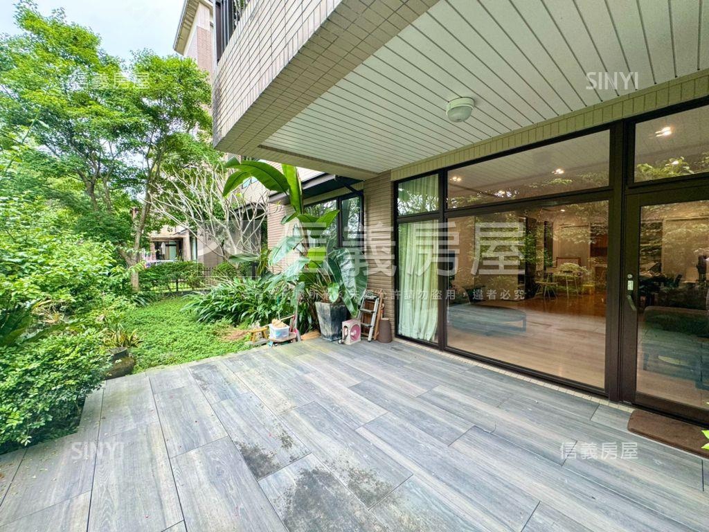 大陸工程青山鎮庭院房屋室內格局與周邊環境