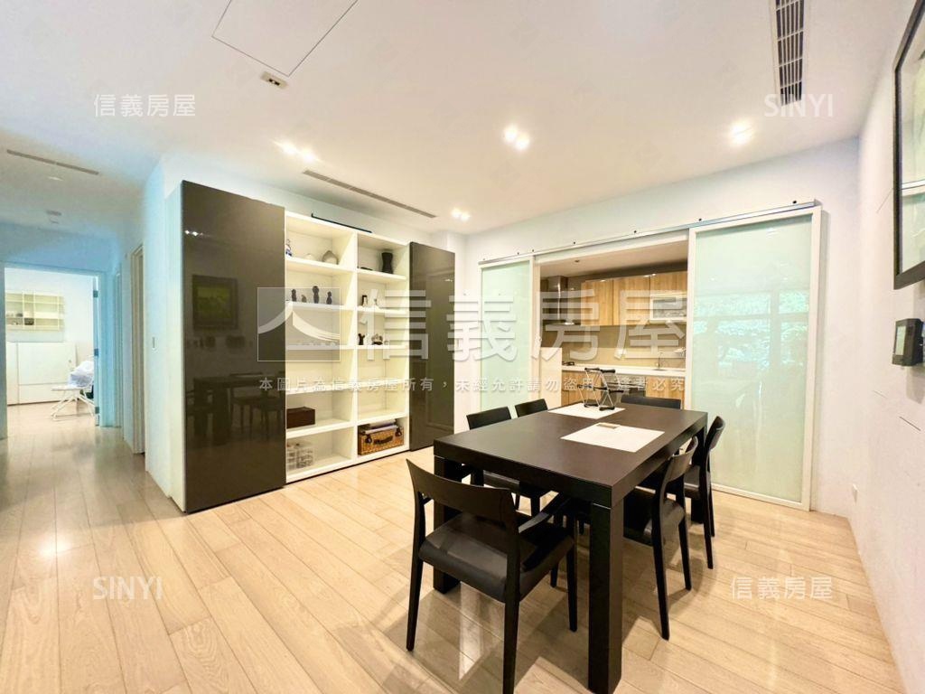 大陸工程青山鎮庭院房屋室內格局與周邊環境