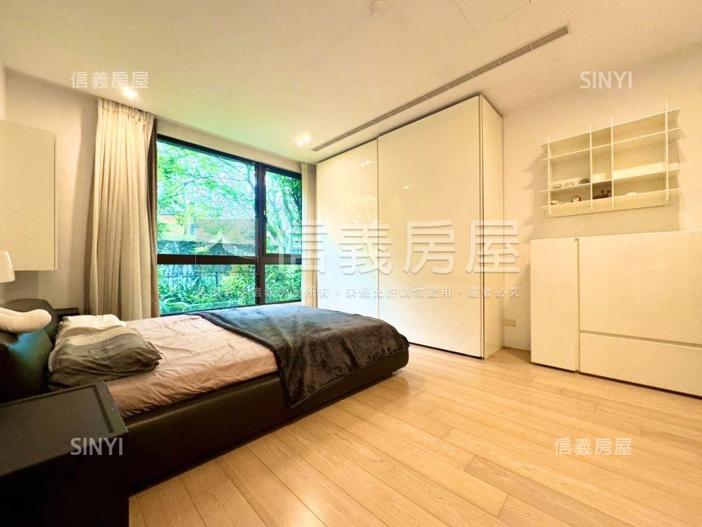 大陸工程青山鎮庭院房屋室內格局與周邊環境