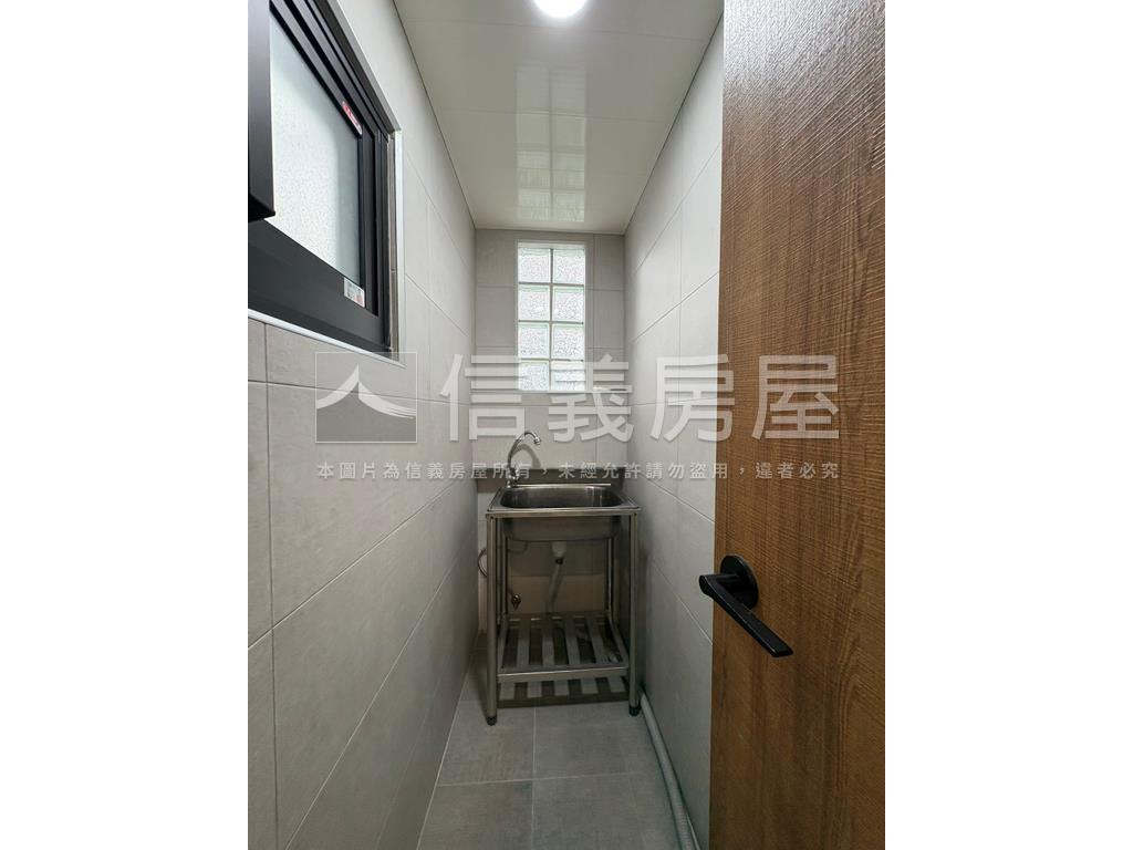 美妝士東路二樓房屋室內格局與周邊環境