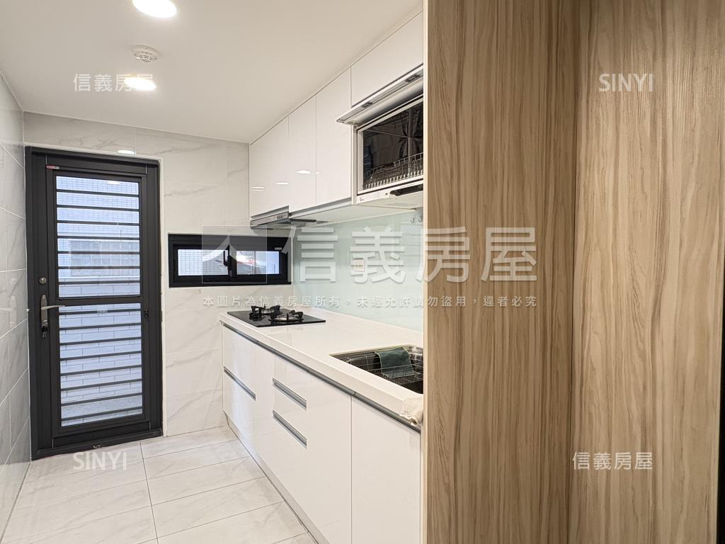 美妝士東路二樓房屋室內格局與周邊環境