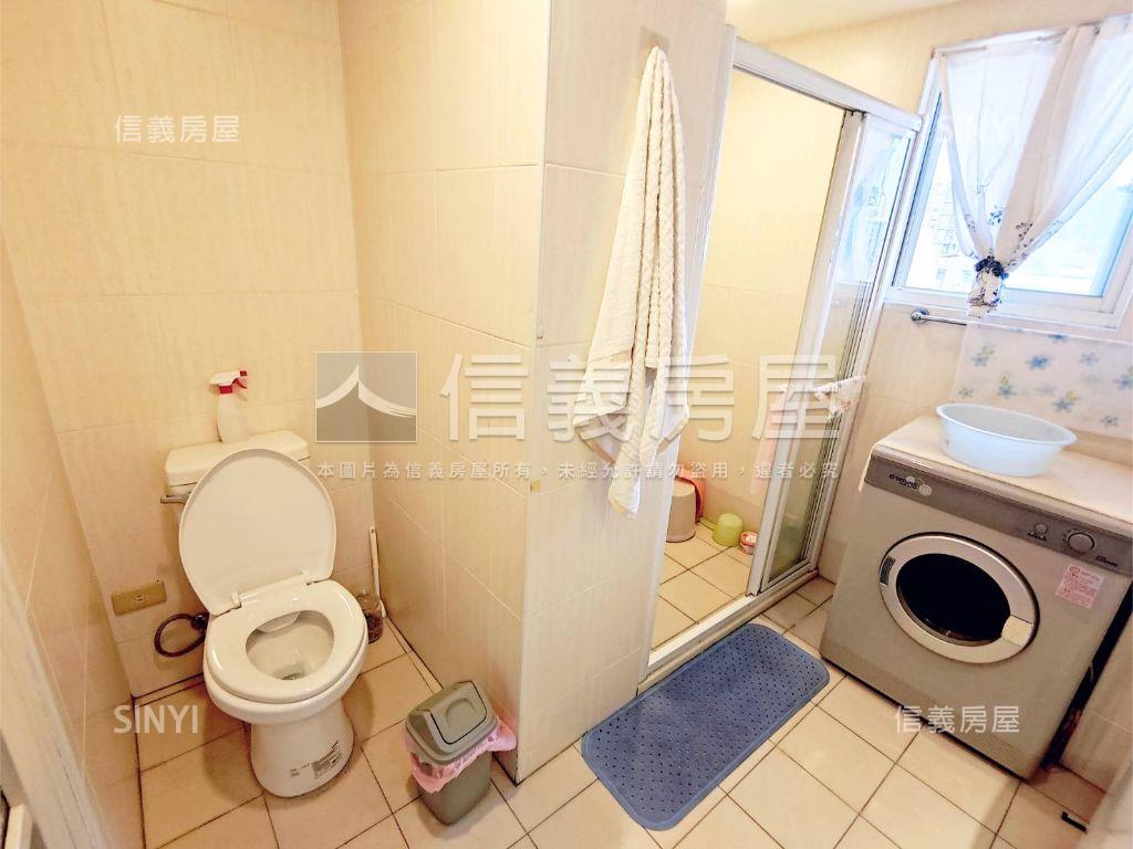 中正國中東門雙捷高樓美廈房屋室內格局與周邊環境