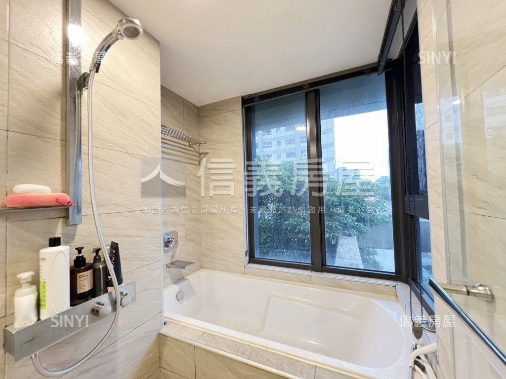 東本木獨享露臺溫馨宅房屋室內格局與周邊環境