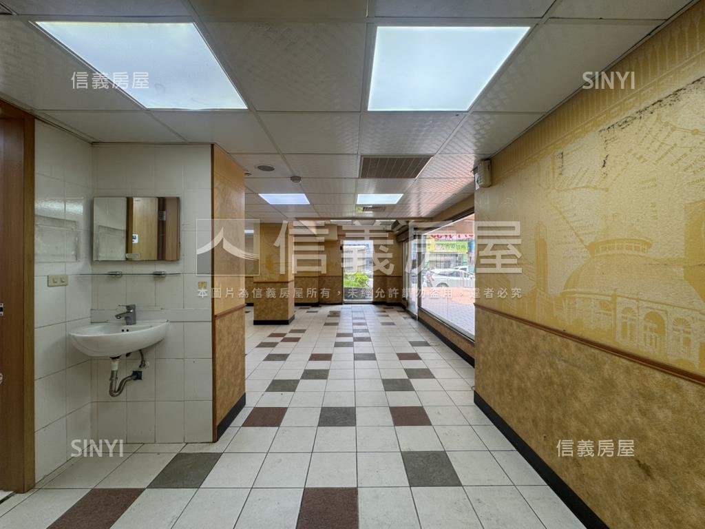 捷運⭐醫院⭐市場⭐金店面房屋室內格局與周邊環境