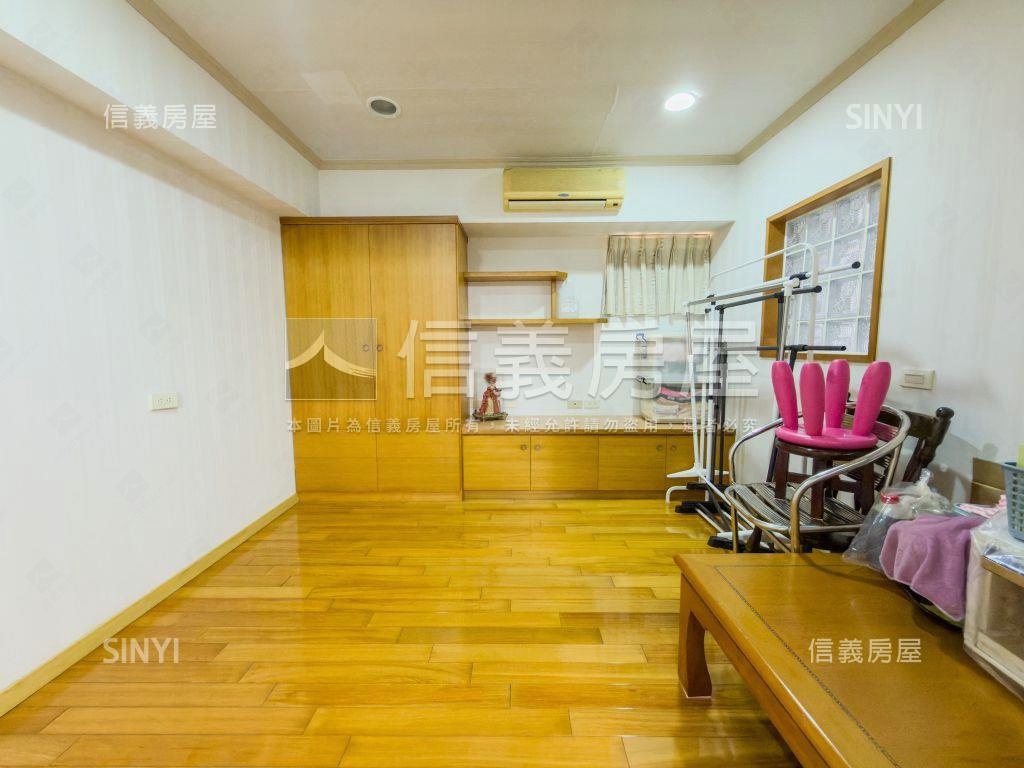 農十六近富邦ＢＯＴ３房房屋室內格局與周邊環境