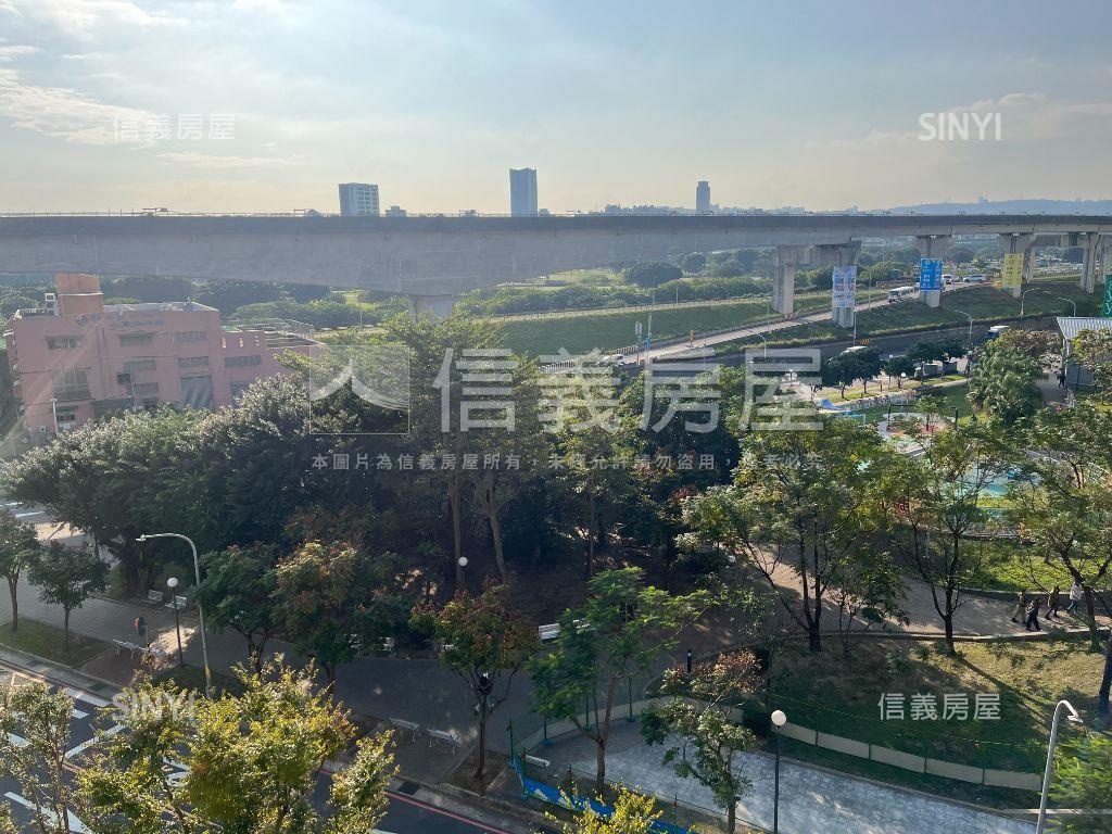 亞昕淳白氣派四房車位房屋室內格局與周邊環境