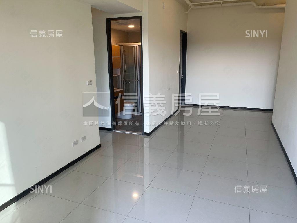 亞昕淳白氣派四房車位房屋室內格局與周邊環境