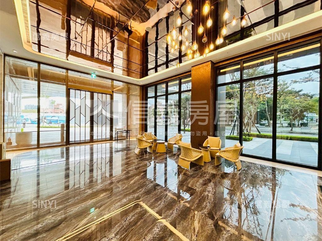 亞昕淳白氣派四房車位房屋室內格局與周邊環境