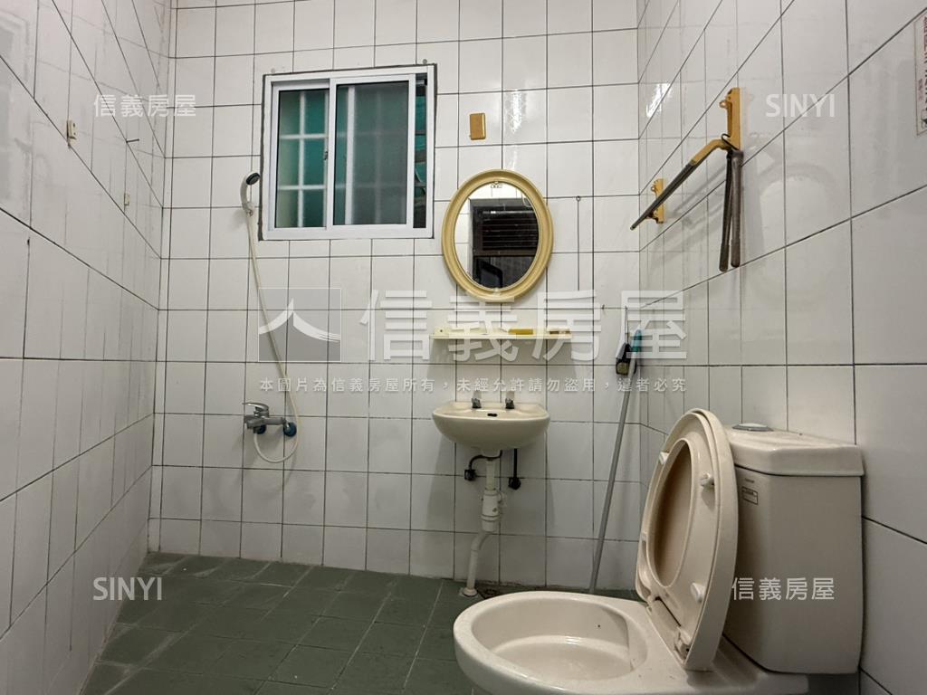 近成大低總價老宅房屋室內格局與周邊環境