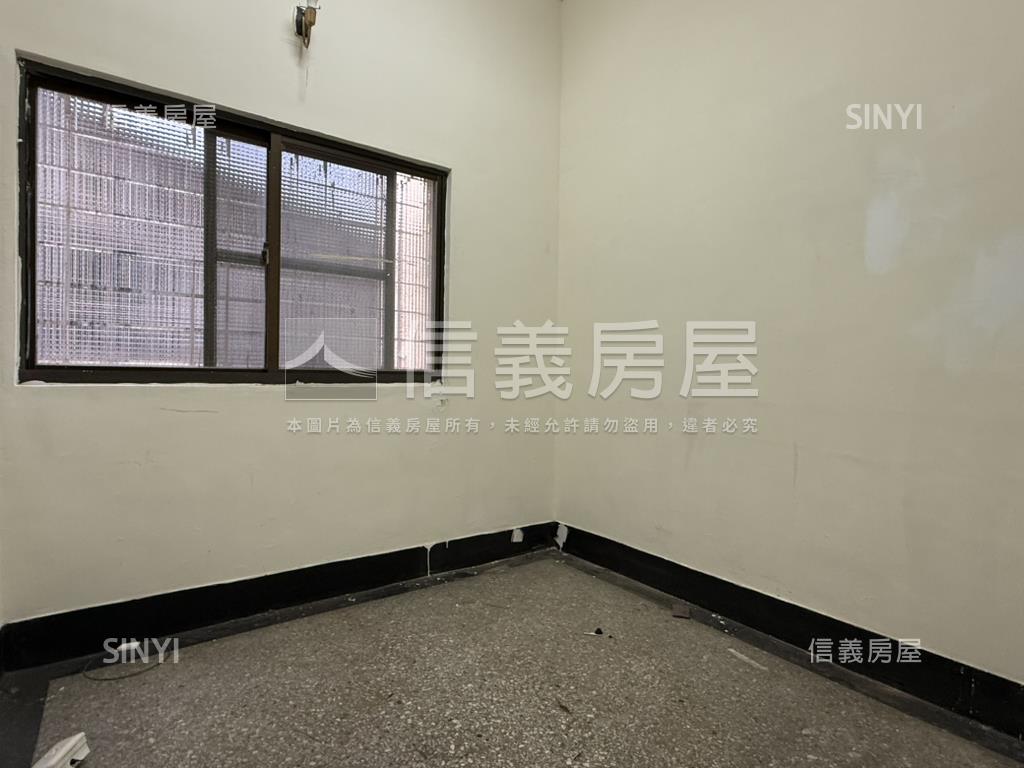 近成大低總價老宅房屋室內格局與周邊環境