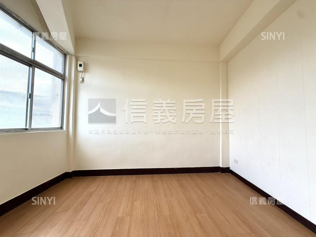 中正區低總價三房美寓房屋室內格局與周邊環境