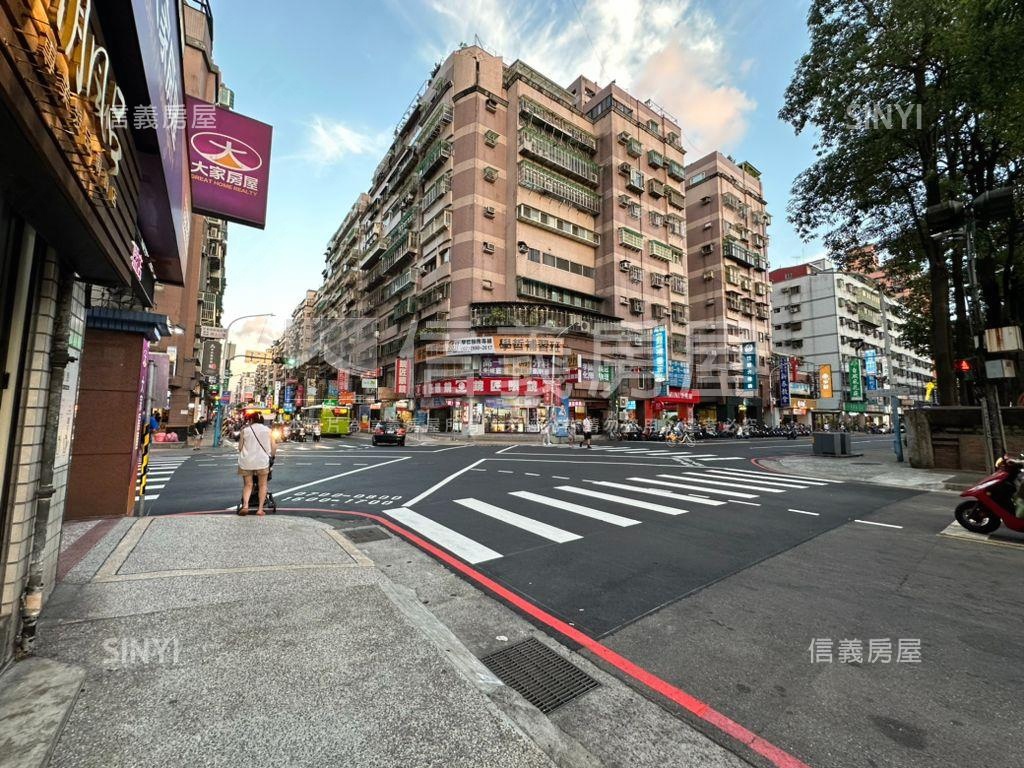 幸福路燙金店面房屋室內格局與周邊環境