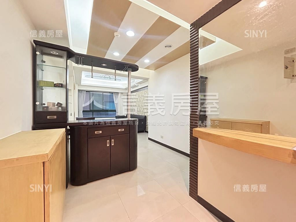 璀璨經國美兩房房屋室內格局與周邊環境