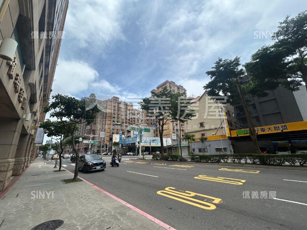 璀璨經國美兩房房屋室內格局與周邊環境