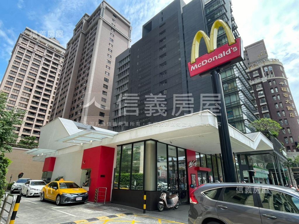 璀璨經國美兩房房屋室內格局與周邊環境