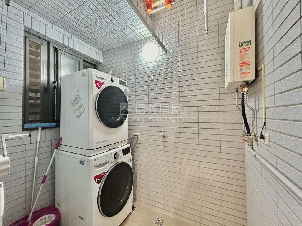 稀有瑞典綠洲三房平車房屋室內格局與周邊環境