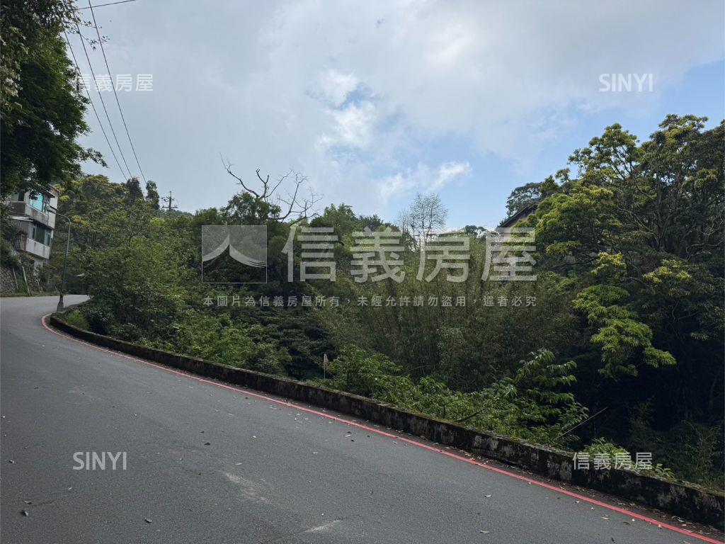 陽明山美景開心農場房屋室內格局與周邊環境