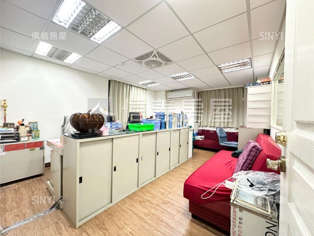 近捷運三面採光住辦房屋室內格局與周邊環境