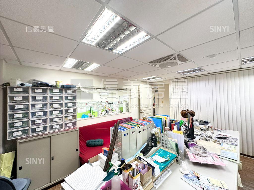 近捷運三面採光住辦房屋室內格局與周邊環境