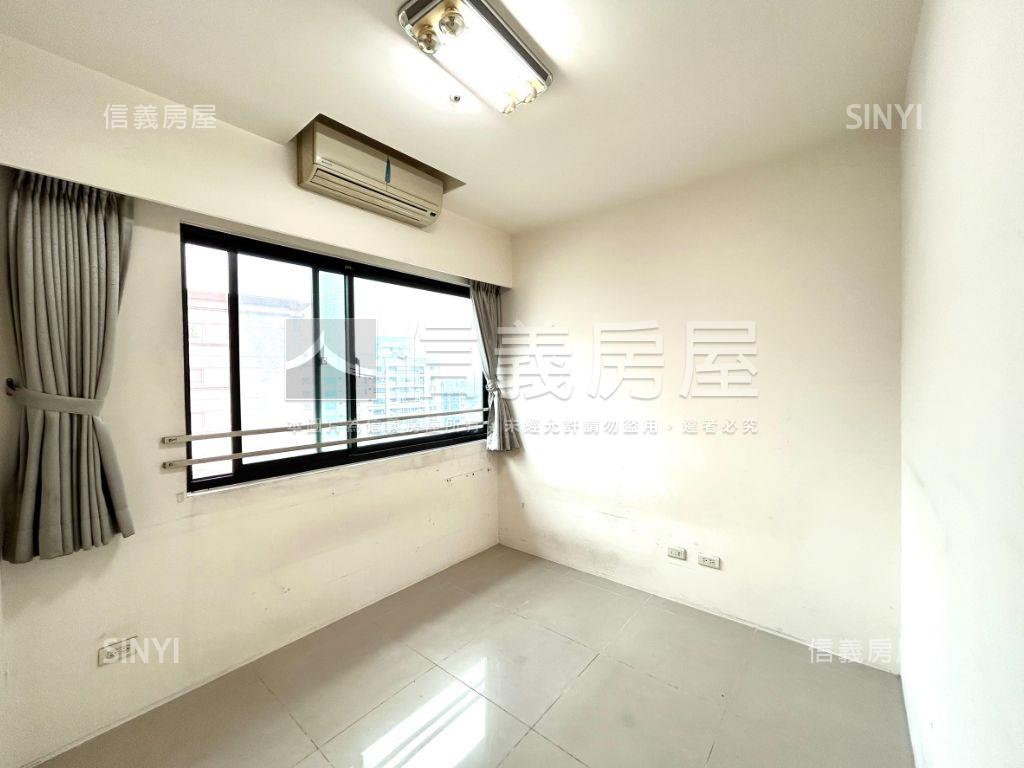 世田賞四房車位房屋室內格局與周邊環境