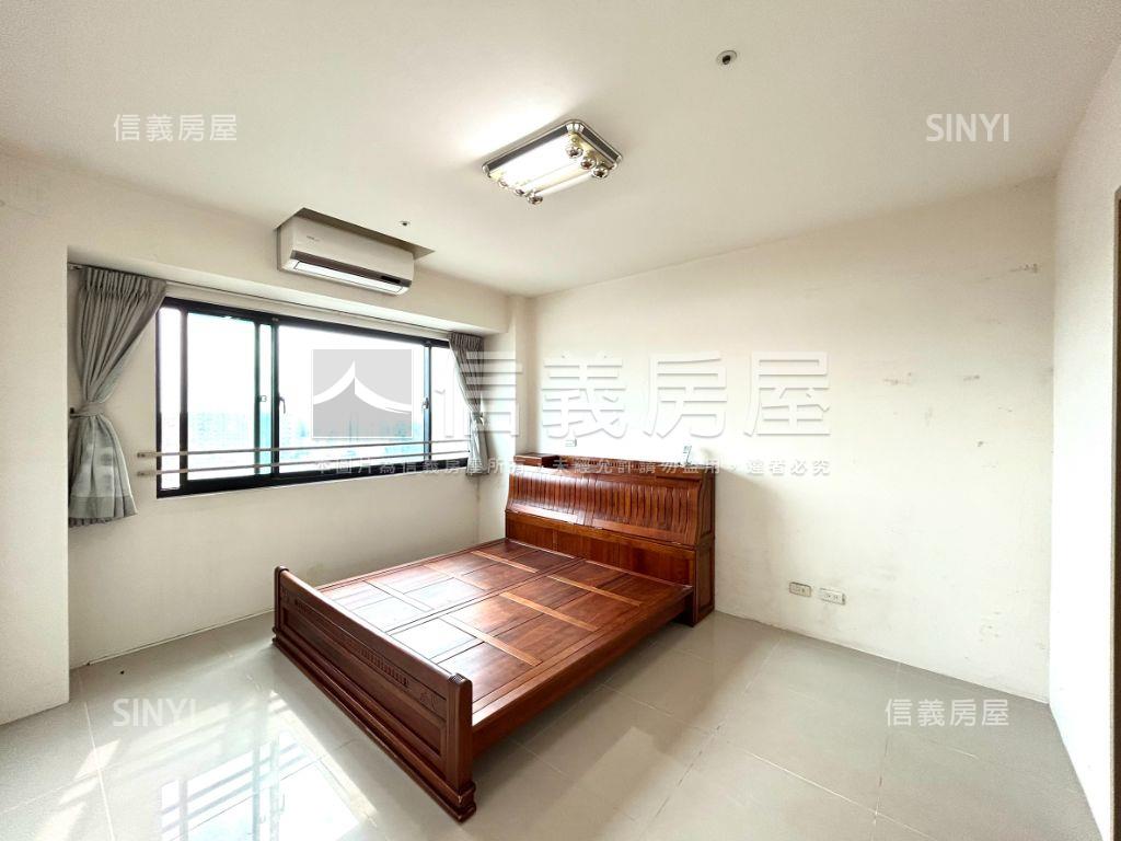 世田賞四房車位房屋室內格局與周邊環境