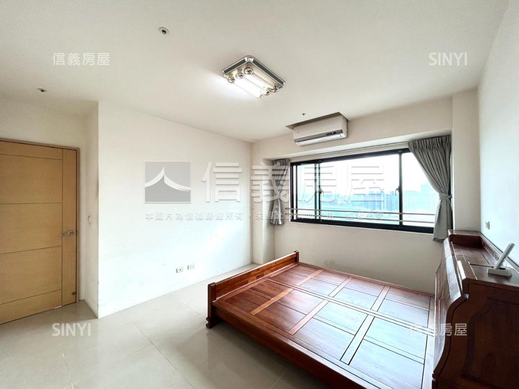 世田賞四房車位房屋室內格局與周邊環境