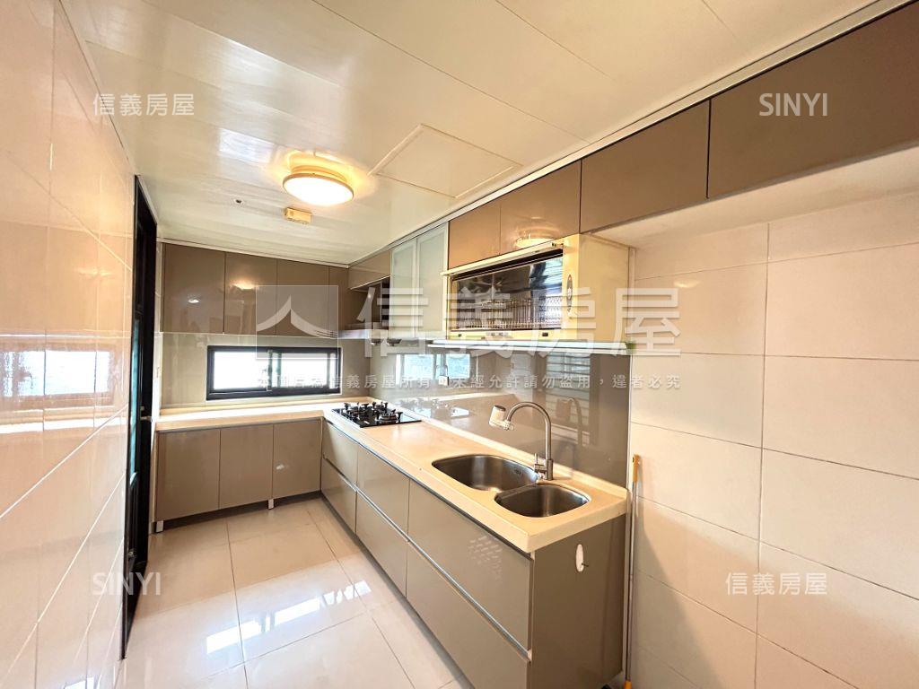 世田賞四房車位房屋室內格局與周邊環境