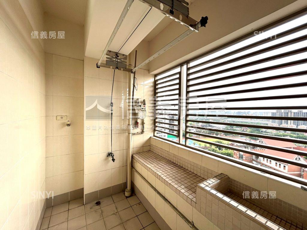 世田賞四房車位房屋室內格局與周邊環境