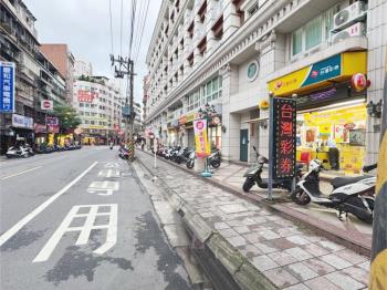 復興路店面