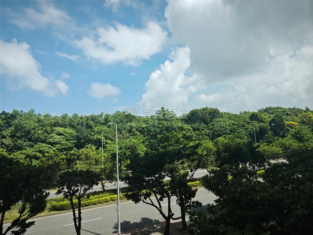香榭大道創作私邸房屋室內格局與周邊環境
