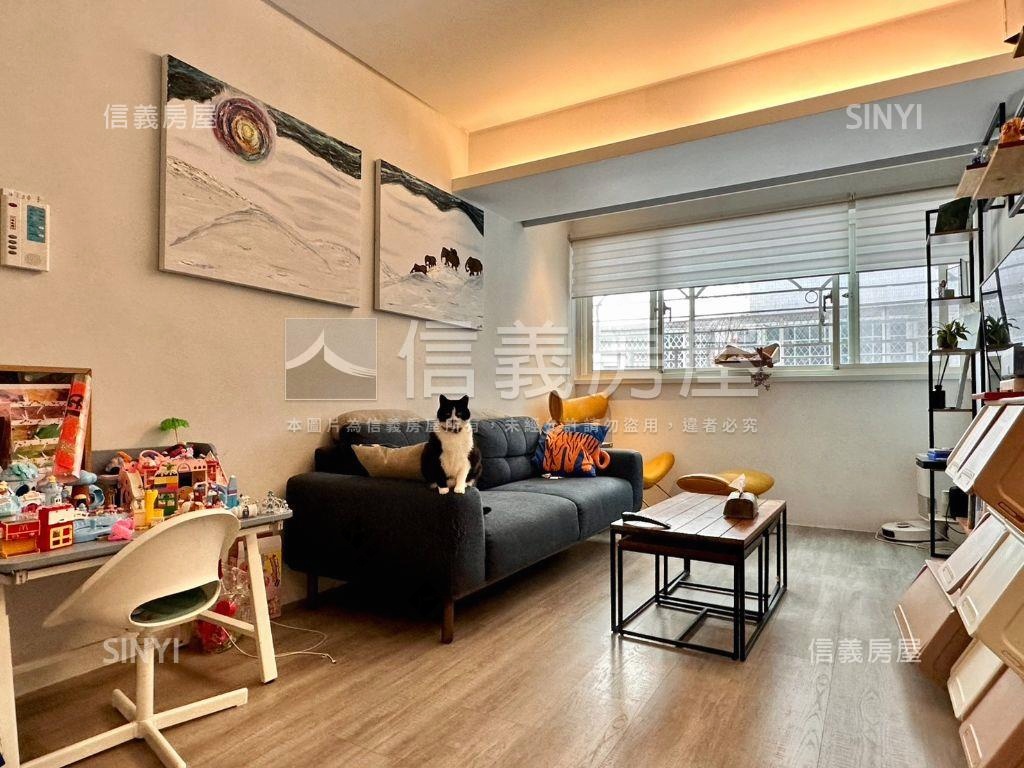 稀有釋出捷運電梯明亮美宅房屋室內格局與周邊環境