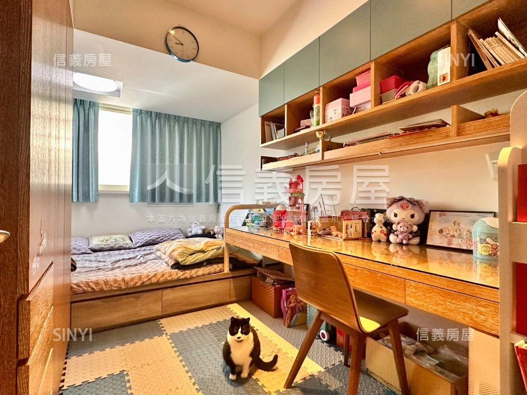 稀有釋出捷運電梯明亮美宅房屋室內格局與周邊環境