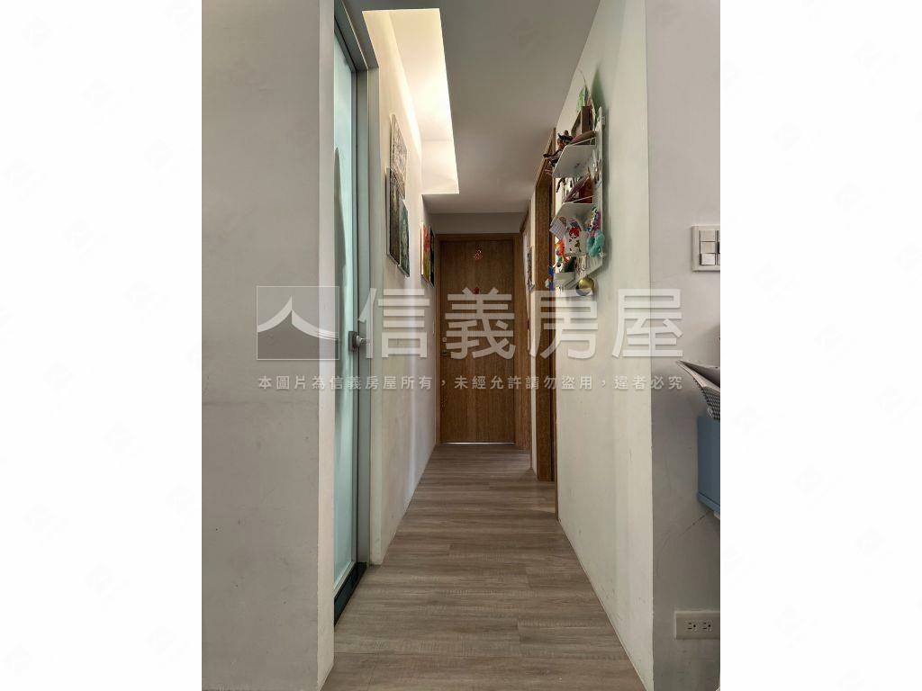 稀有釋出捷運電梯明亮美宅房屋室內格局與周邊環境